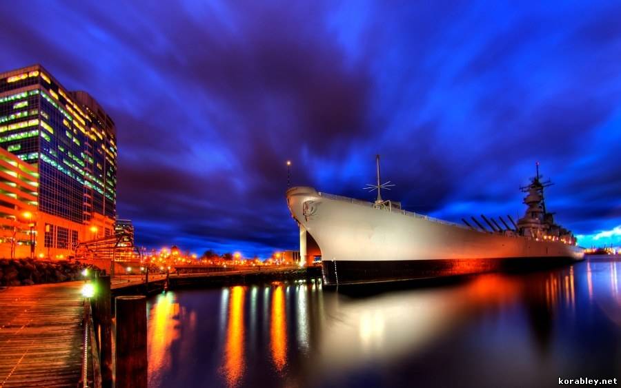 Линкор «Айова» станет плавучим кораблем-музеем